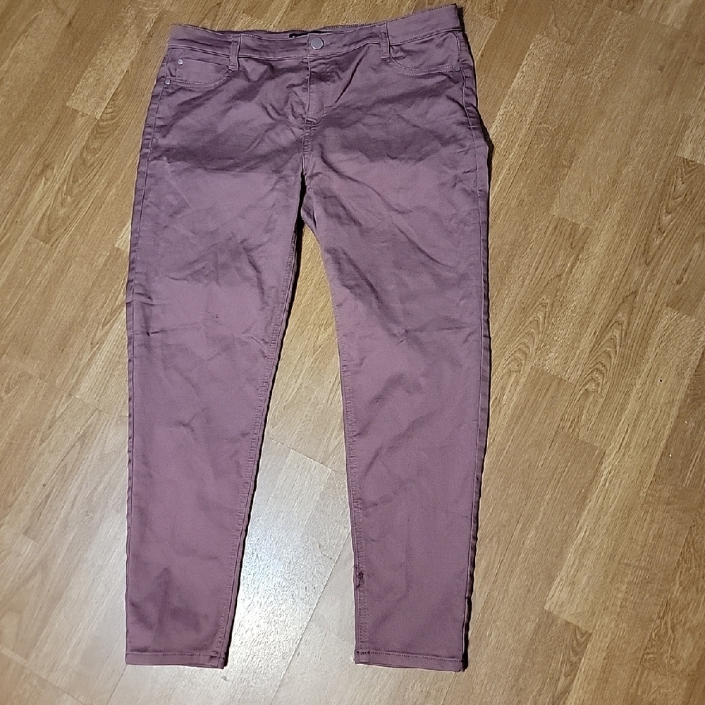 Tinseltown Mauve Straight Leg Jeans